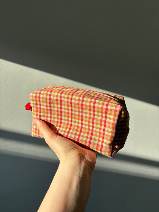 „Cozy Cabin“ Stofftaschen